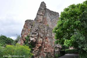 Bridgnorth Castle ruins in Bridgnorth Town Park, Bridgnorth, Shropshire
