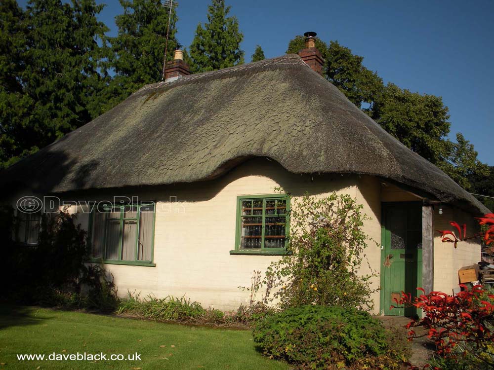 Brook House Cottage Brook House Thatched Cottage