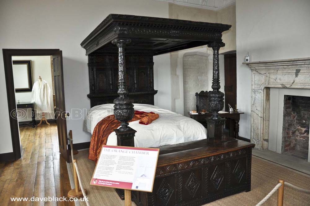 The Orange Chamber The Orange Chamber, also known as the second best lodging chamber